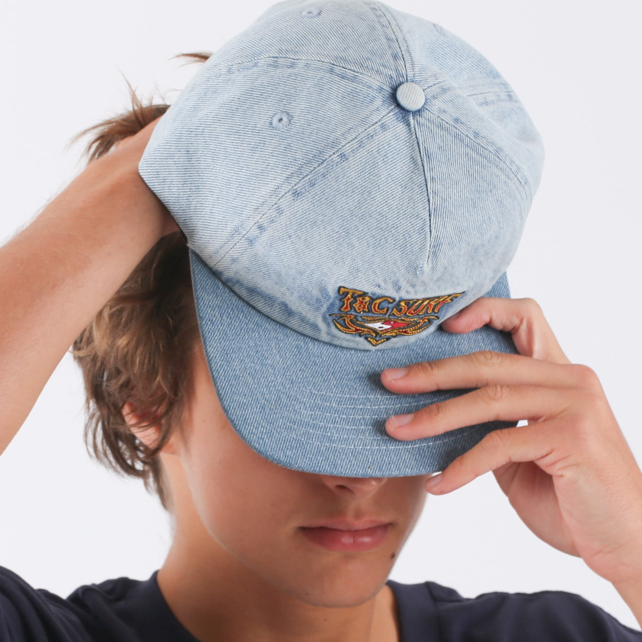 Thrift Snap Back - Bleached Blue