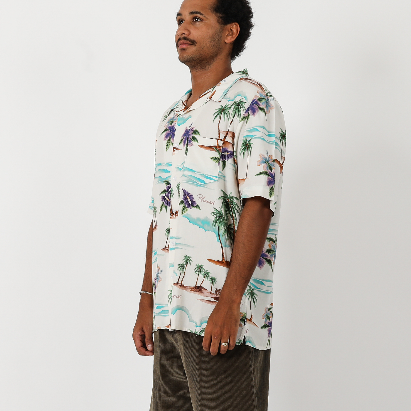 On Vacation S/S Shirt - Bone